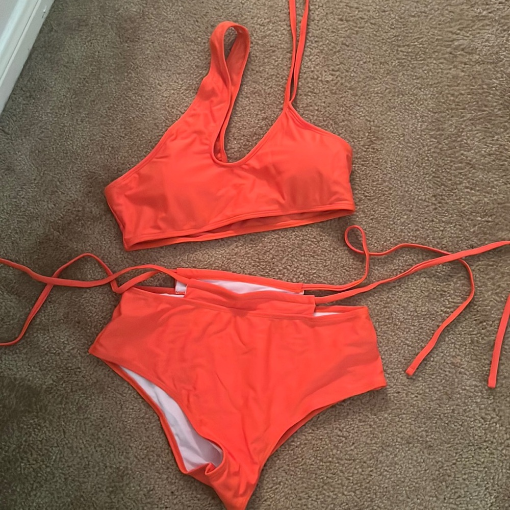 Orange 2 piece swimsuit